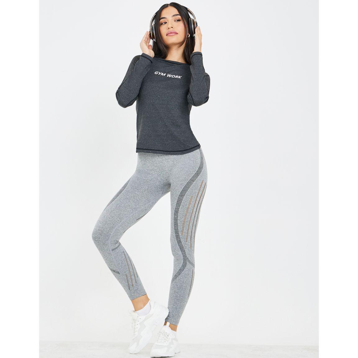 بلوزة بفتحة إبهام وتداخلات مدروزة-women-clothing-sportswearandactivewear-tshirtsandvests-image-2