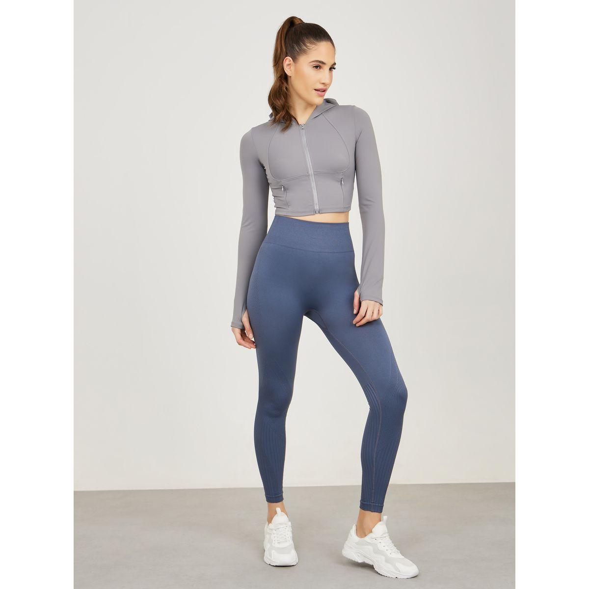 ليقنز بخصر عريض وتفاصيل بارزة الملمس-women-clothing-sportswearandactivewear-bottoms-image-2