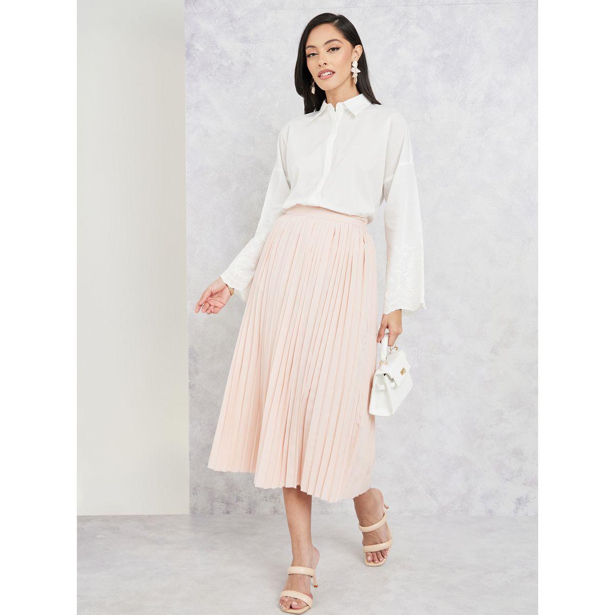 بلوزة سادة بتفاصيل مُطرّزة-women-clothing-shirtsandblouses-shirts-image-3