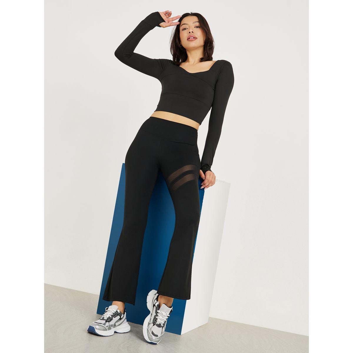بلوزة كاجوال بتداخلات مدروزة-women-clothing-sportswearandactivewear-tshirtsandvests-image-2