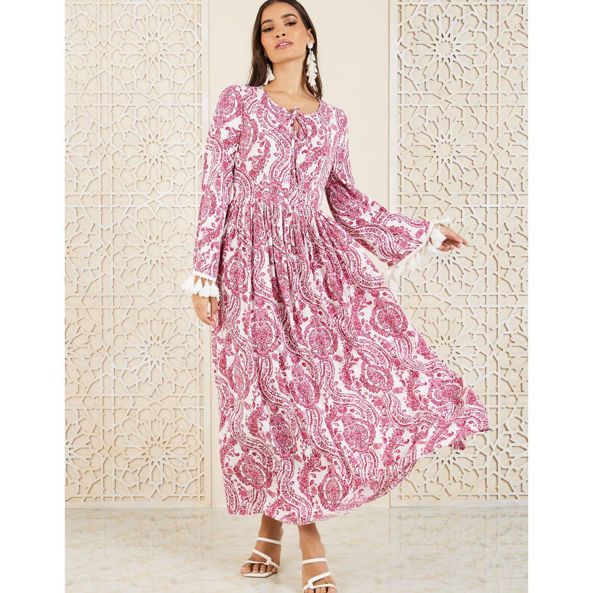 فستان طويل بطبعة بيزلي مع شراشيب-women-clothing-dresses-image-1