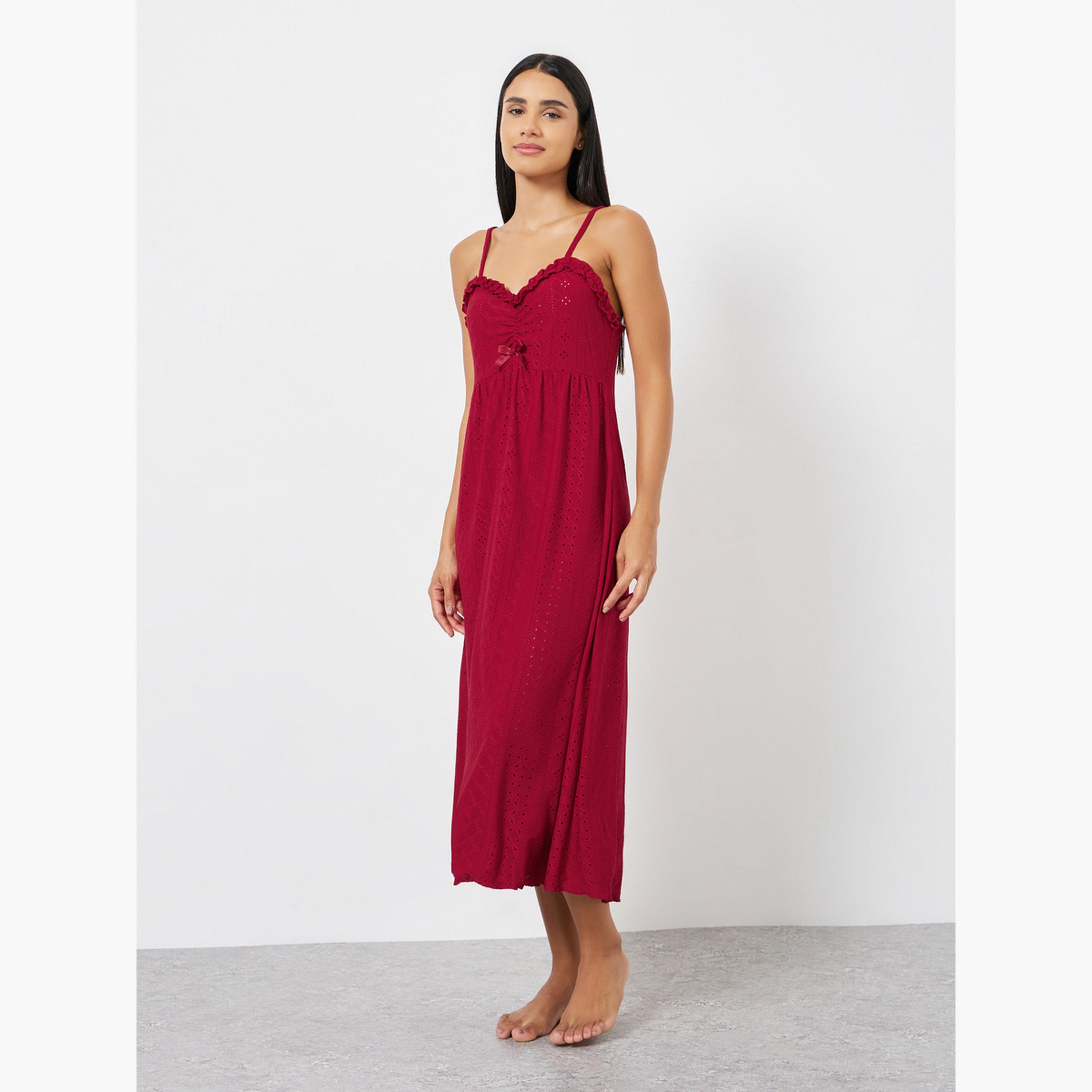 طقم فستان سليب وروب بتفاصيل دانتيل وكشكشة-women-clothing-nightwear-robes-image-1