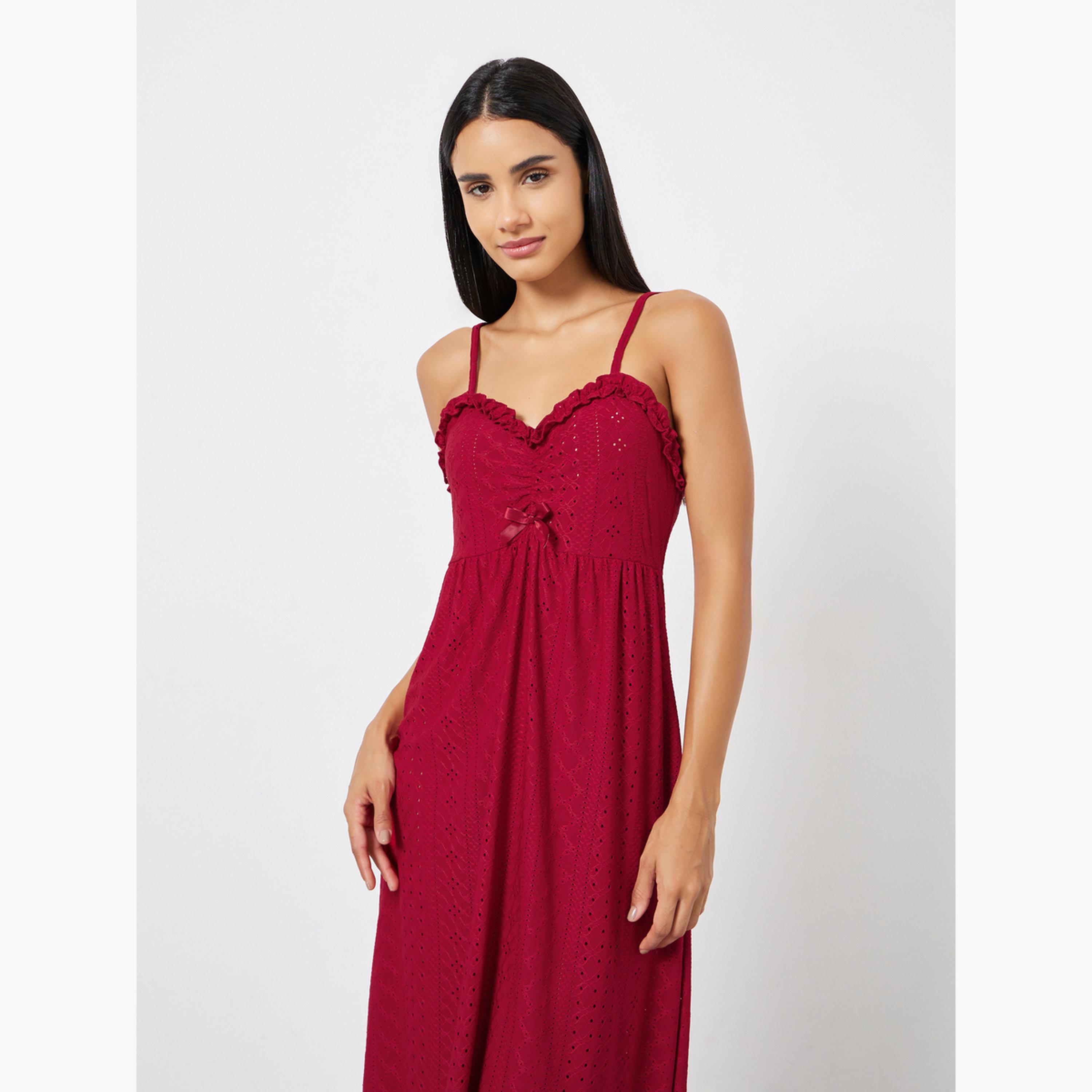 طقم فستان سليب وروب بتفاصيل دانتيل وكشكشة-women-clothing-nightwear-robes-image-2