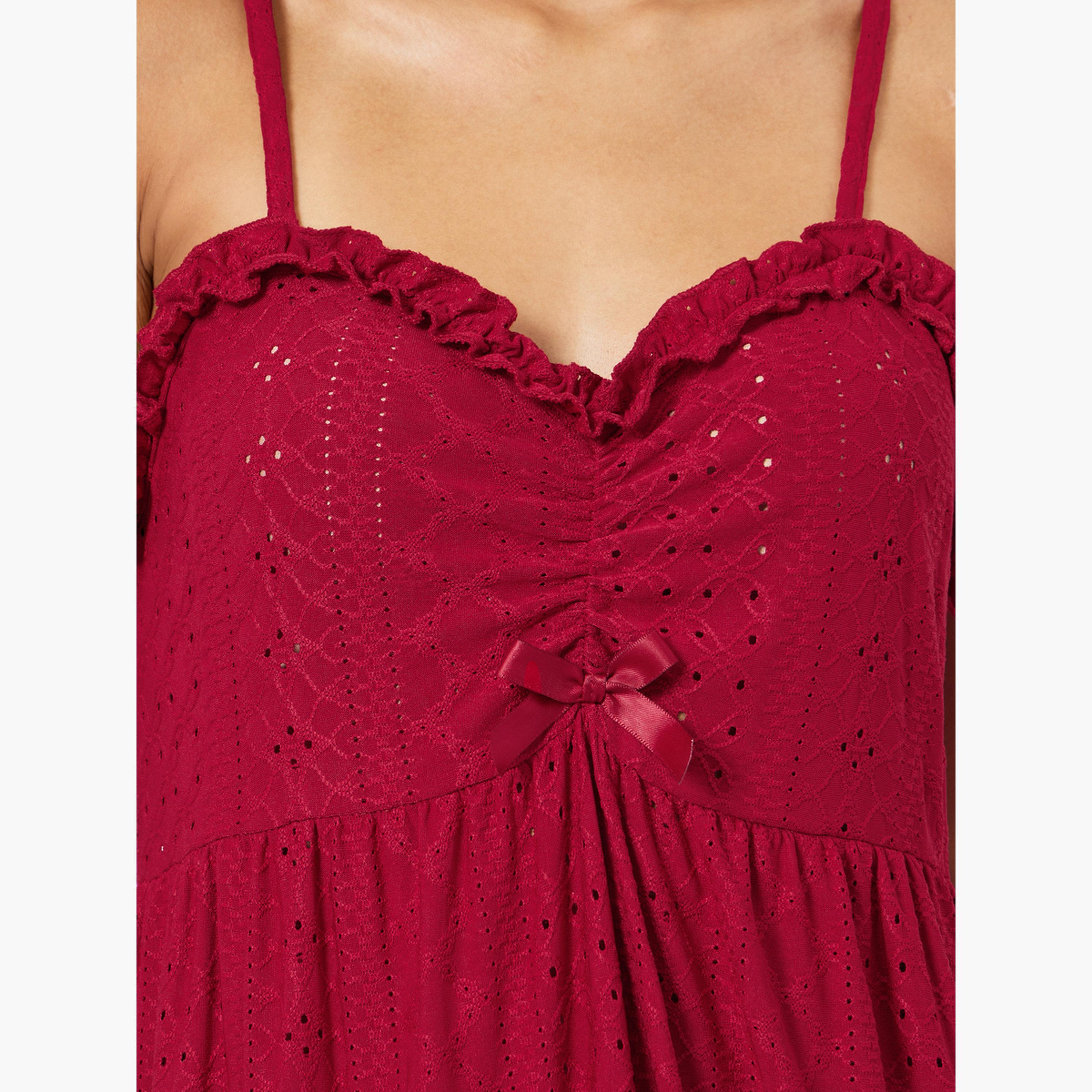 طقم فستان سليب وروب بتفاصيل دانتيل وكشكشة-women-clothing-nightwear-robes-image-5