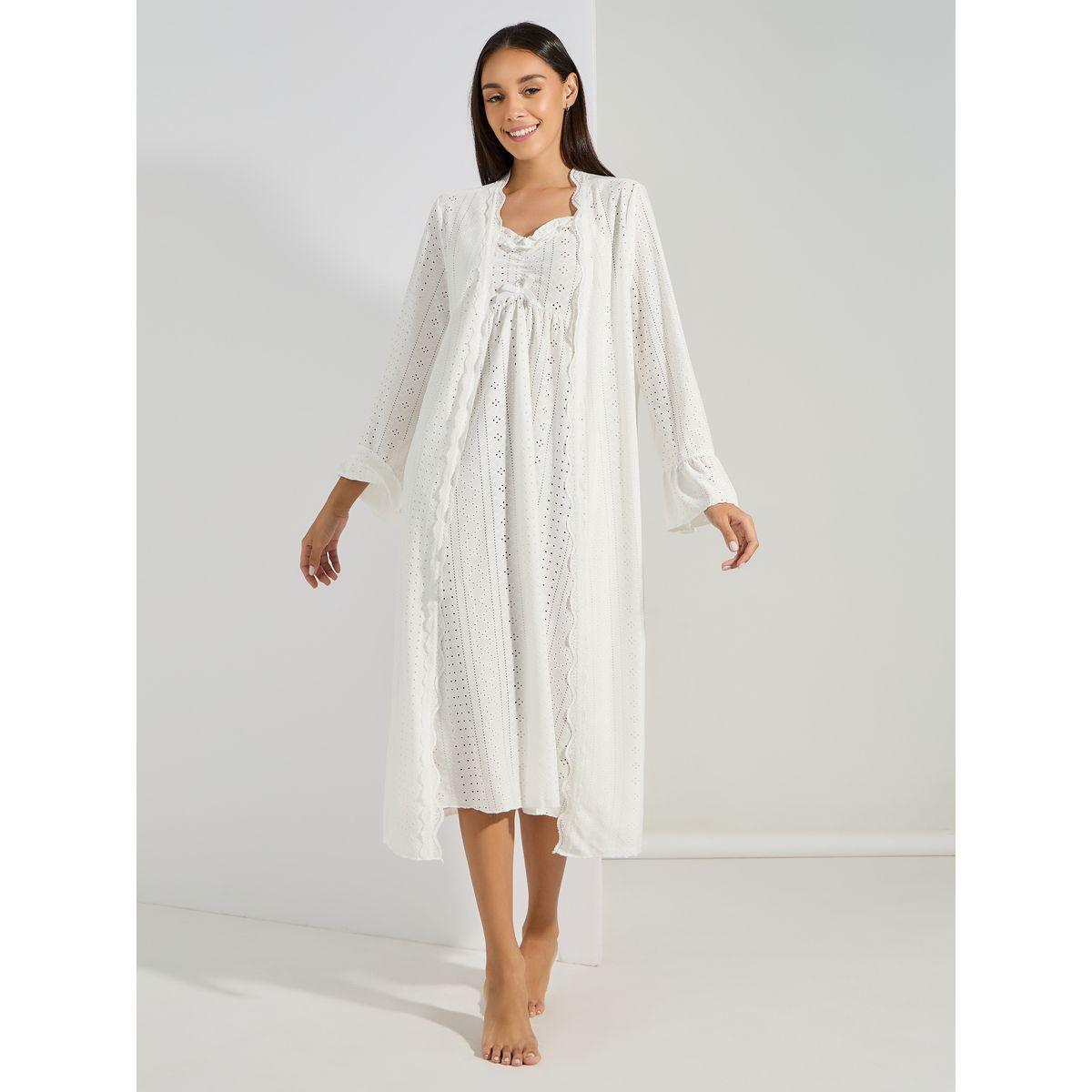 مجموعة من روب مع قميص نوم بتفاصيل دانتيل وكشكش-women-clothing-nightwear-robes-image-1