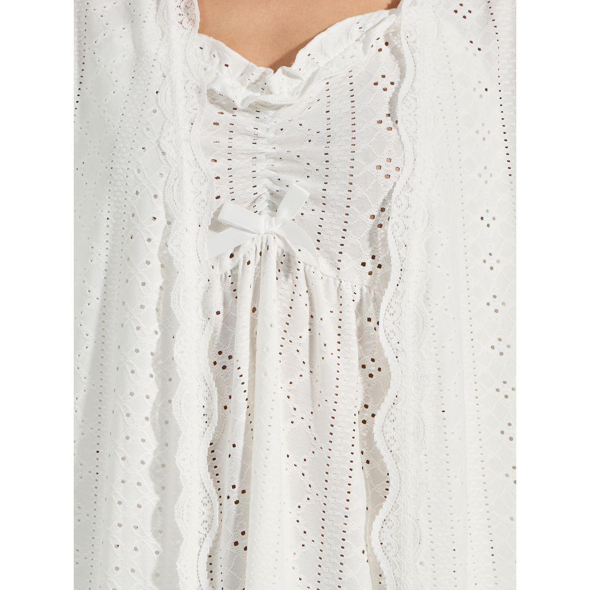 مجموعة من روب مع قميص نوم بتفاصيل دانتيل وكشكش-women-clothing-nightwear-robes-image-3