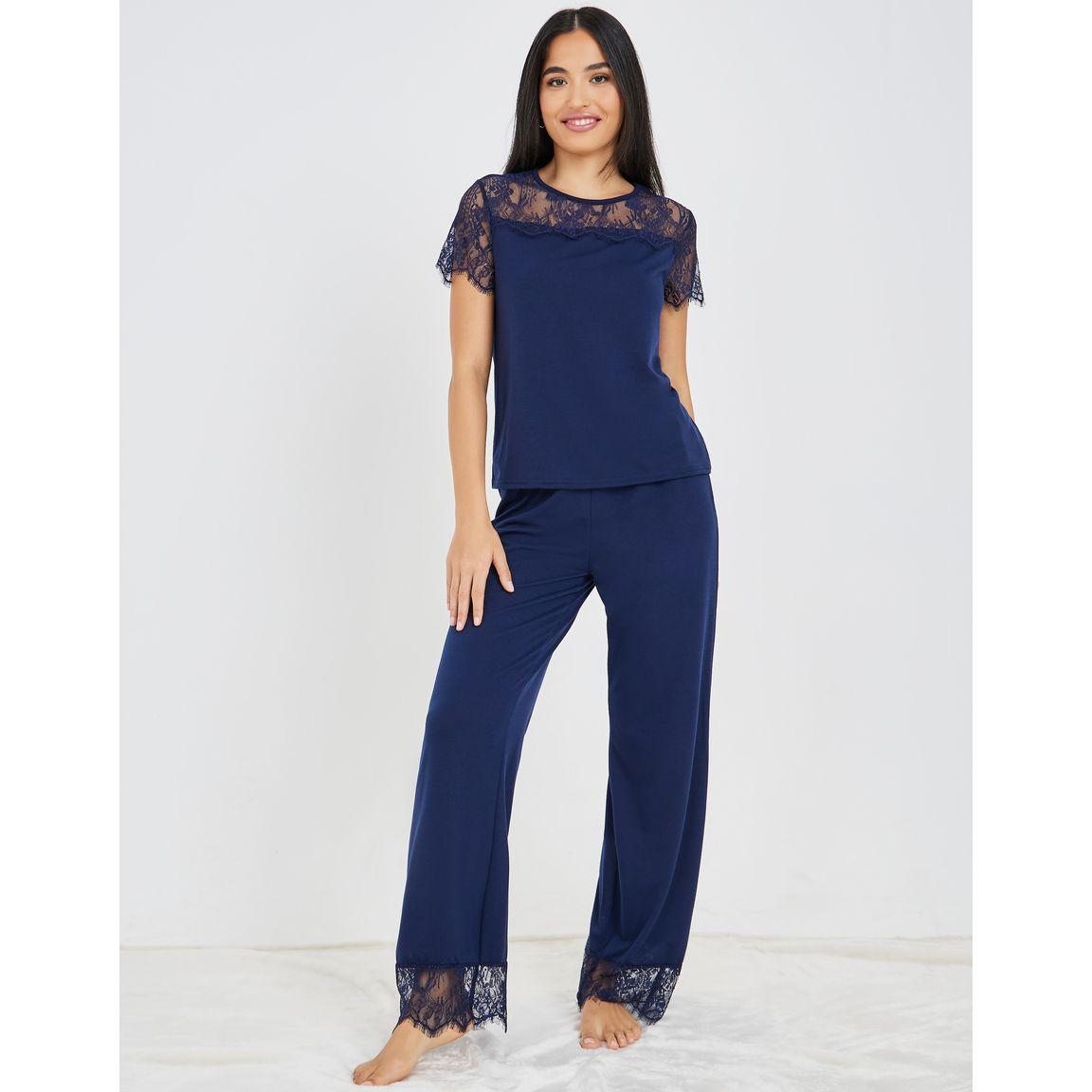 Styli Unwind Eyelash Lace Trim T-Shirt & Pyjama Set-women-clothing-nightwear-pyjamas-longsets-image-2