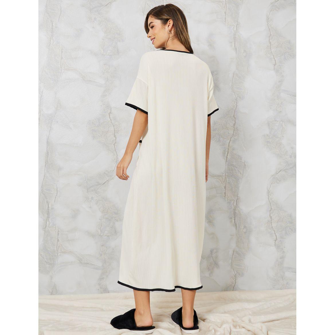 قميص نوم مضلع بأزرار غلق-women-clothing-nightwear-nighties-image-4