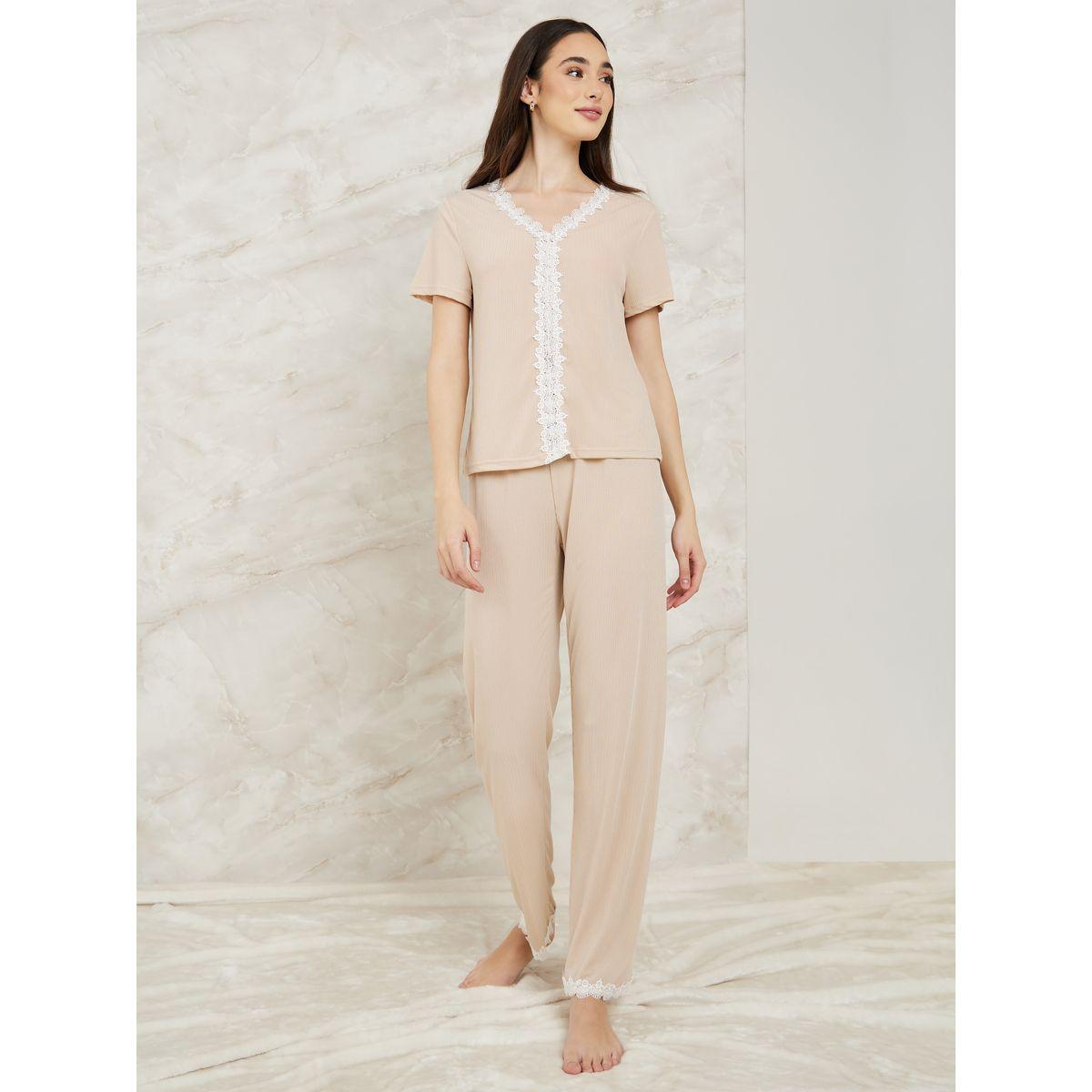 Styli Unwind Lace Trim Detail Rib T-Shirt & Pyjama Set-women-clothing-nightwear-pyjamas-longsets-image-1