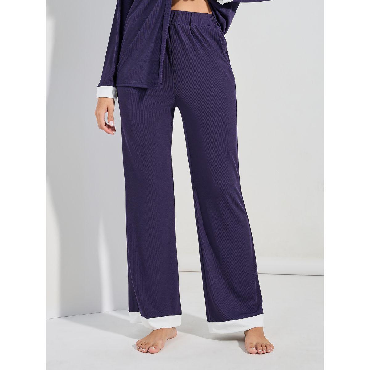 طقم من بنطال بيجاما مع بلوزة مضلعة باكمام طويلة-women-clothing-nightwear-pyjamas-longsets-image-4