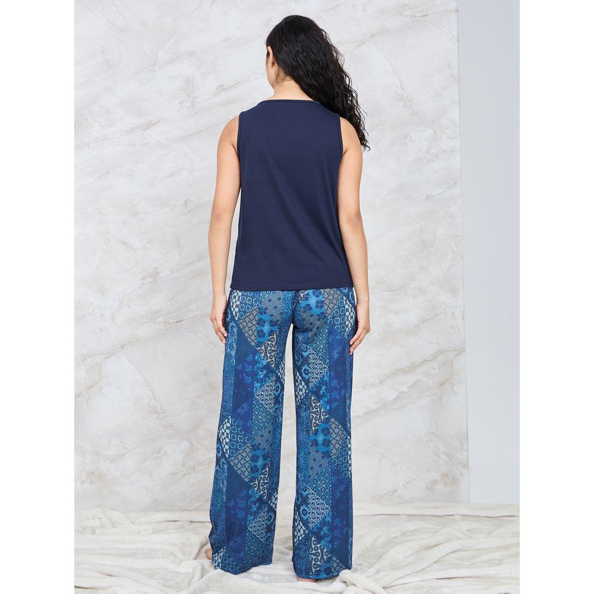 Styli Unwind Lace Detail Pocket Vest & Printed Wide Leg Pyjama Set-women-clothing-nightwear-pyjamas-longsets-image-5