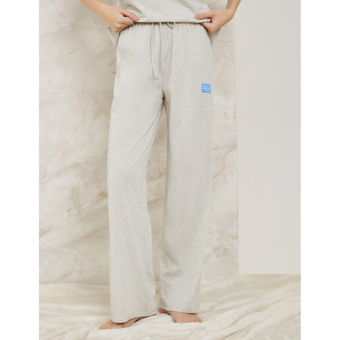 Styli Unwind Drop Shoulder Patch Detail T-Shirt & Pyjama Set-women-clothing-nightwear-pyjamas-longsets-image-4