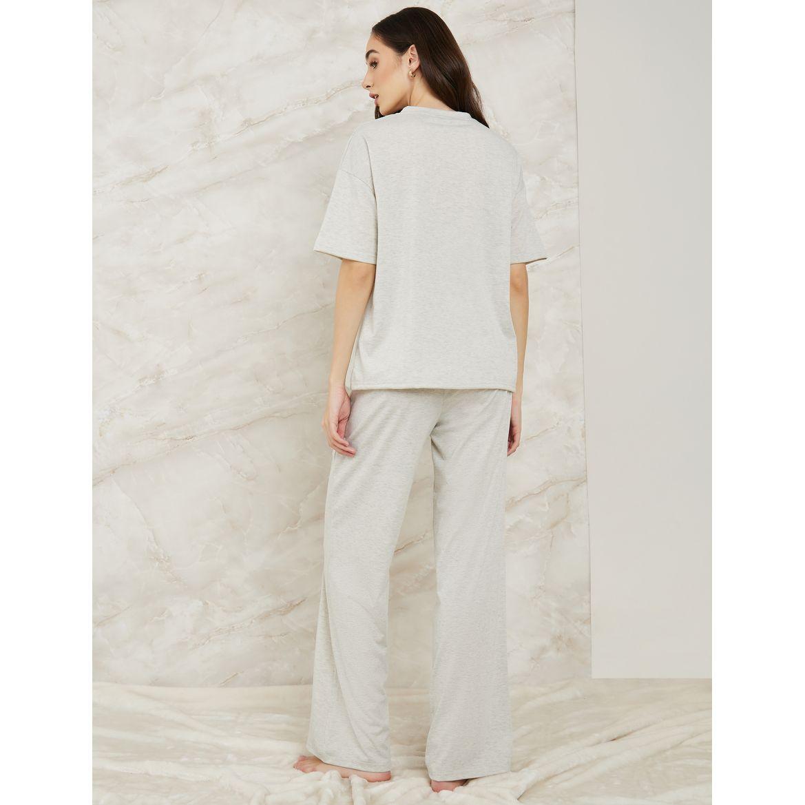 Styli Unwind Drop Shoulder Patch Detail T-Shirt & Pyjama Set-women-clothing-nightwear-pyjamas-longsets-image-6