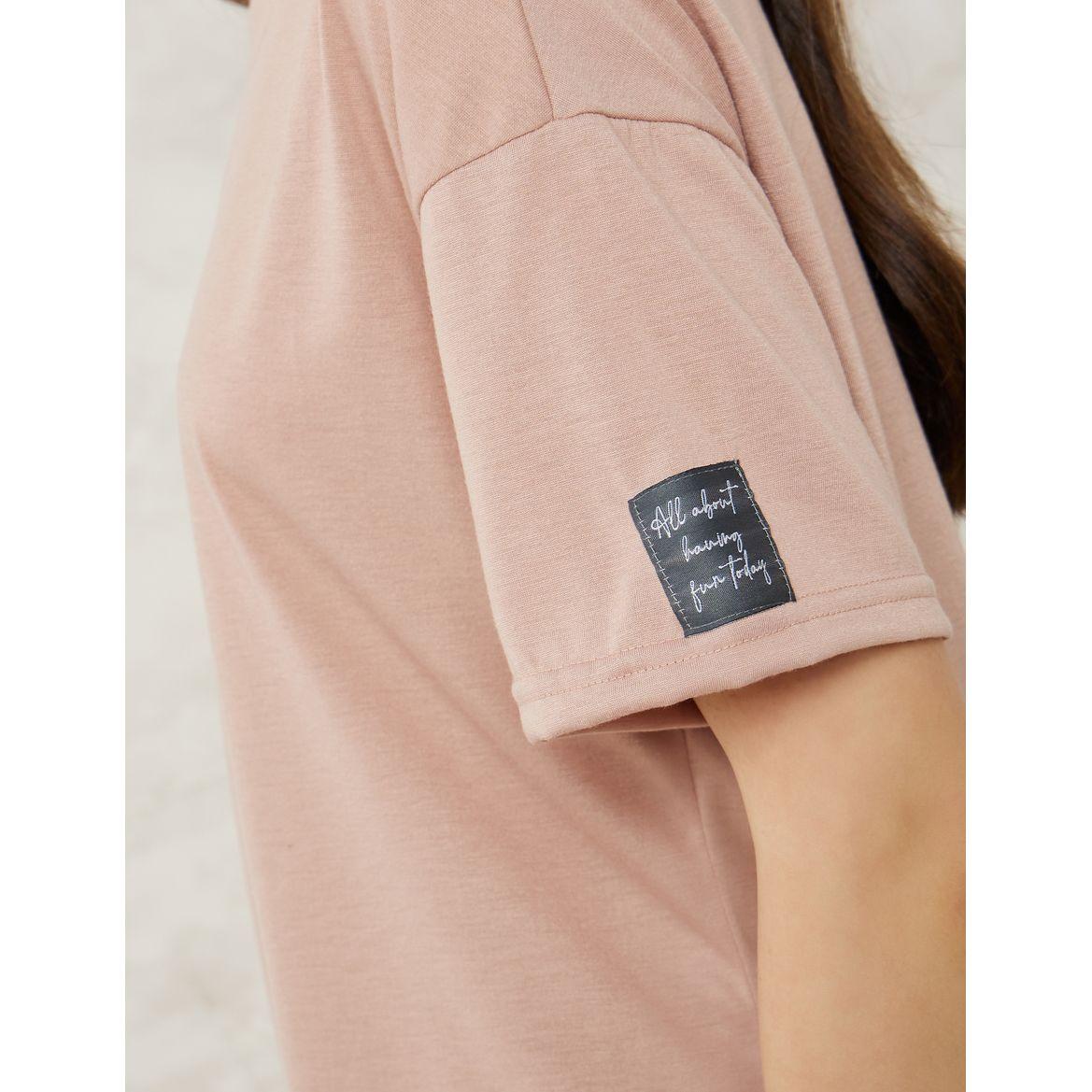 Styli Unwind Drop Shoulder Patch Detail T-Shirt & Pyjama Set-women-clothing-nightwear-pyjamas-longsets-image-3