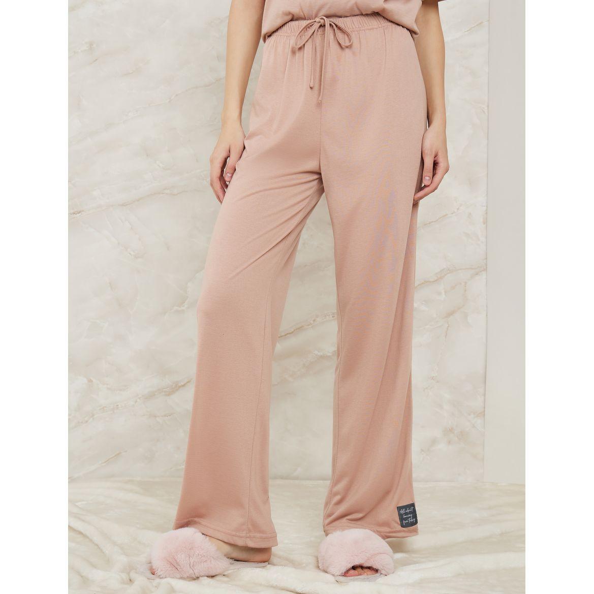 Styli Unwind Drop Shoulder Patch Detail T-Shirt & Pyjama Set-women-clothing-nightwear-pyjamas-longsets-image-4