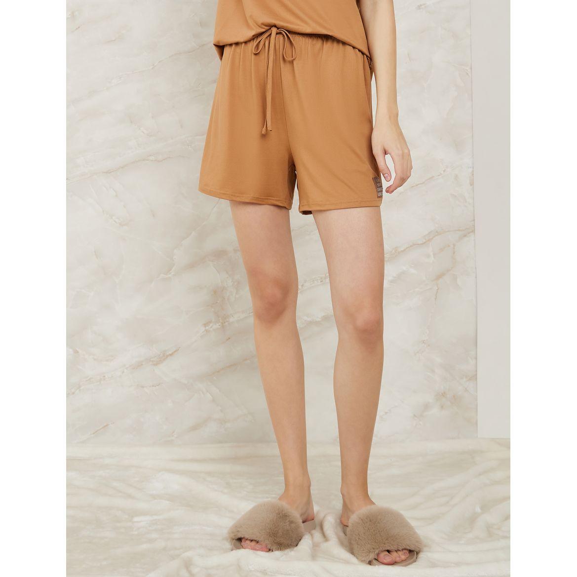 Styli Unwind Drop Shoulder Patch Detail T-Shirt & Shorts Set-women-clothing-nightwear-pyjamas-shortsets-image-5
