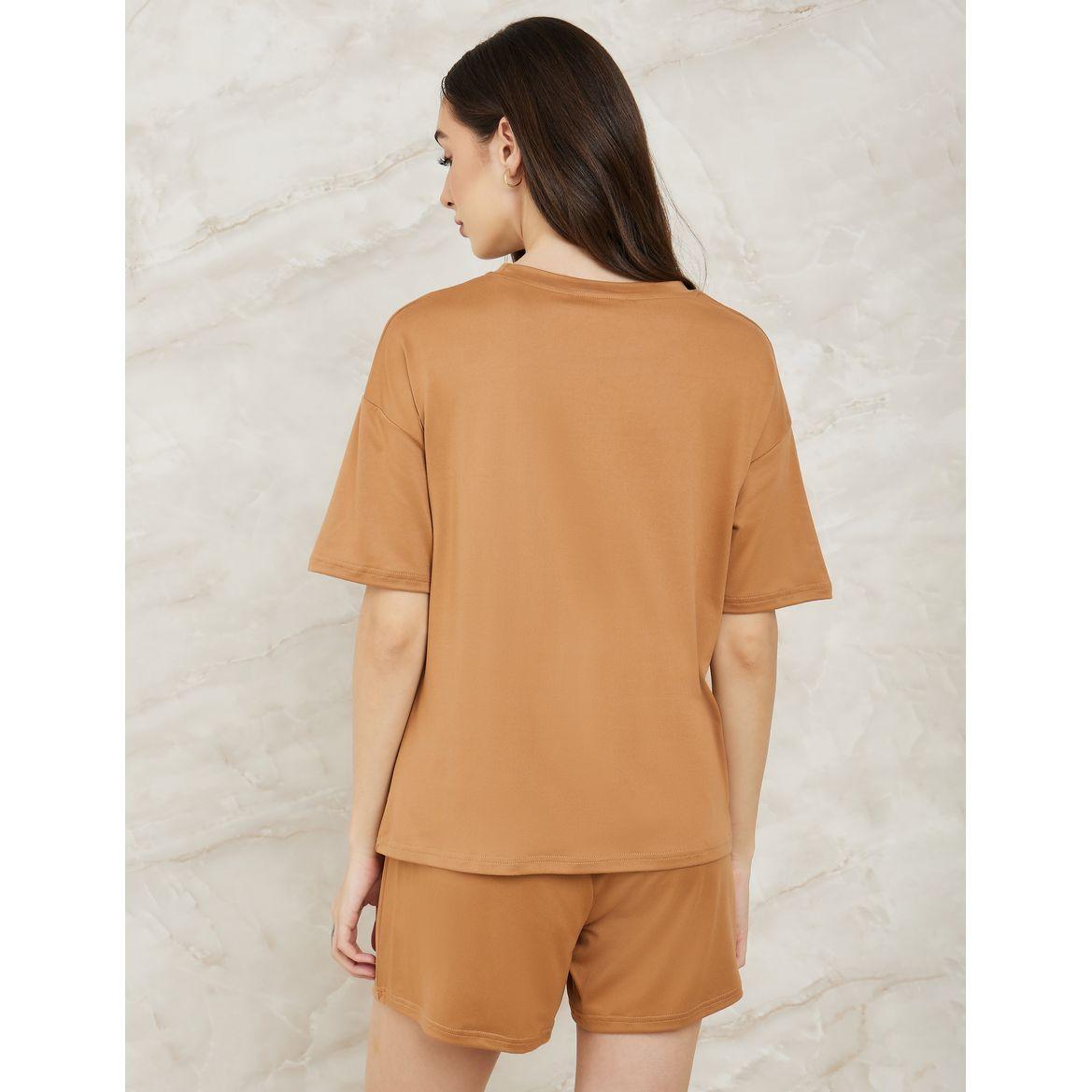 Styli Unwind Drop Shoulder Patch Detail T-Shirt & Shorts Set-women-clothing-nightwear-pyjamas-shortsets-image-7