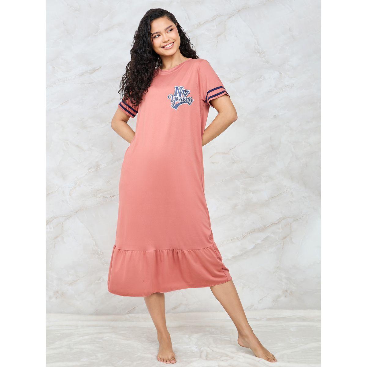 قميص نوم مطبع بطبعة كتابة-women-clothing-nightwear-nighties-image-1
