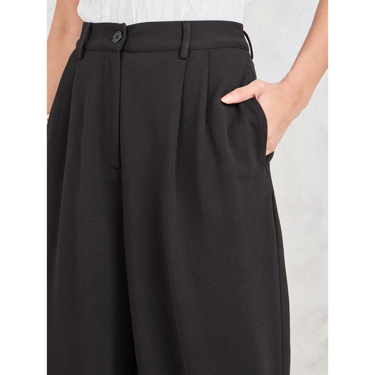 Styli Solid Wide Leg Pants with Pockets-women-clothing-bottoms-trousers-image-3