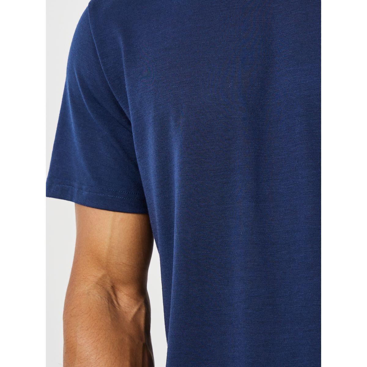 Styli Unwind Solid T-Shirt & Checkered Shorts Set-men-clothing-nightwear-sets-image-3