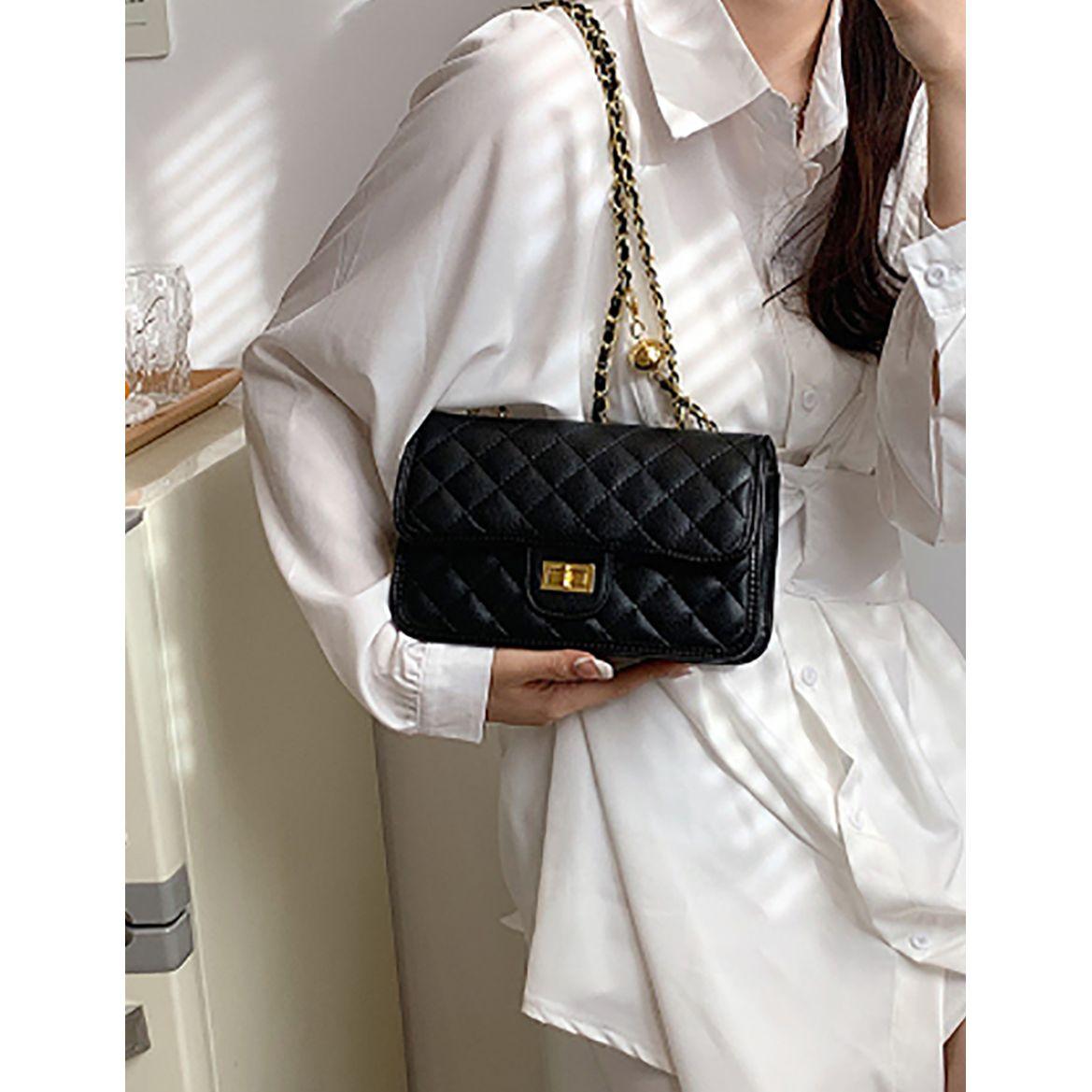 شنطة بقفل دوار للإغلاق-women-bagsandwallets-handbags-image-1