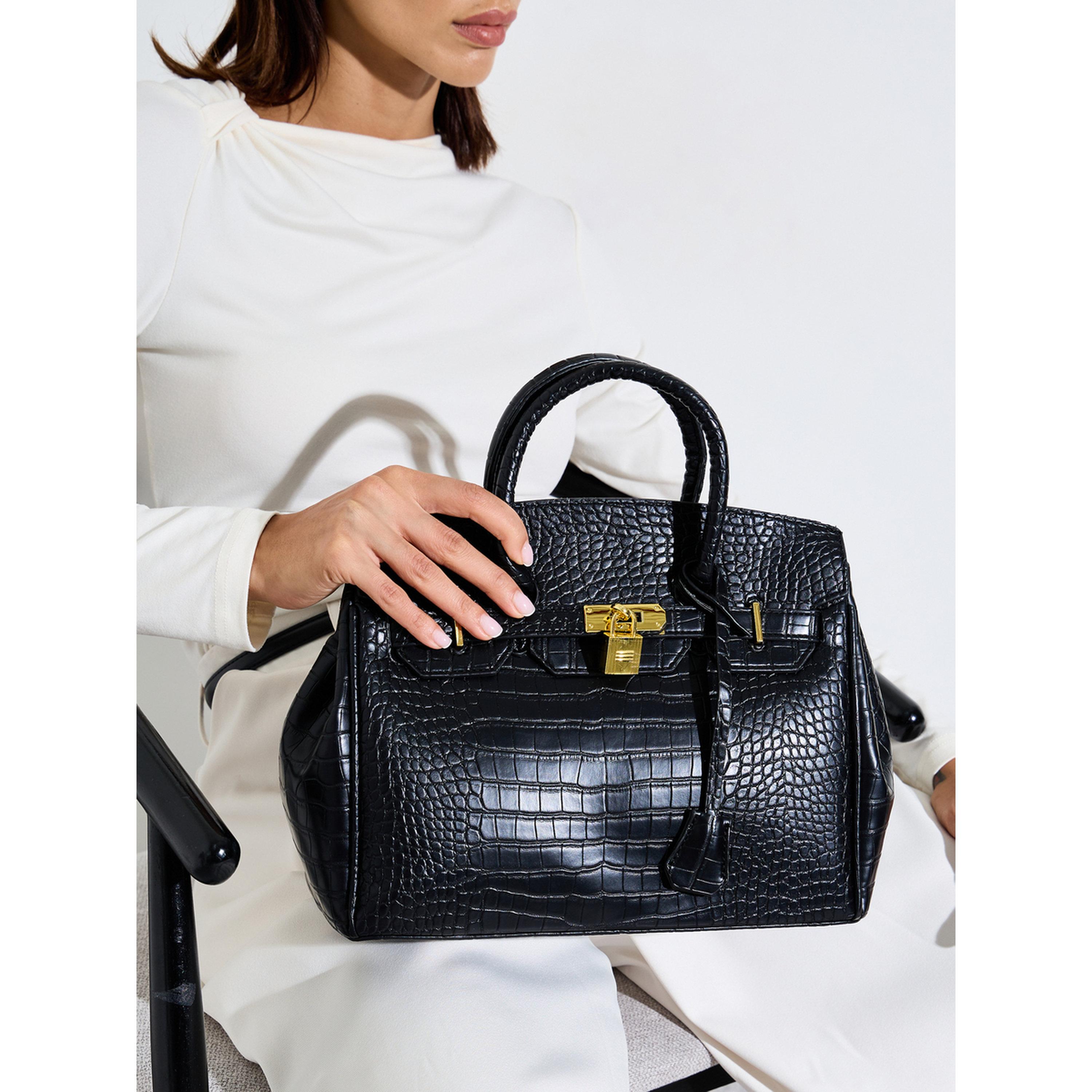 شنطة بحزامين وحاملة يد وتفاصيل قفل-women-bagsandwallets-handbags-image-2