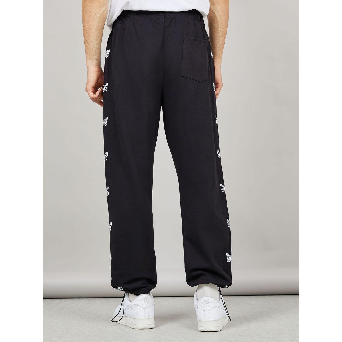 جوغر بقصة مريحة وتفاصيل خياطة-men-clothing-bottoms-joggers-image-4