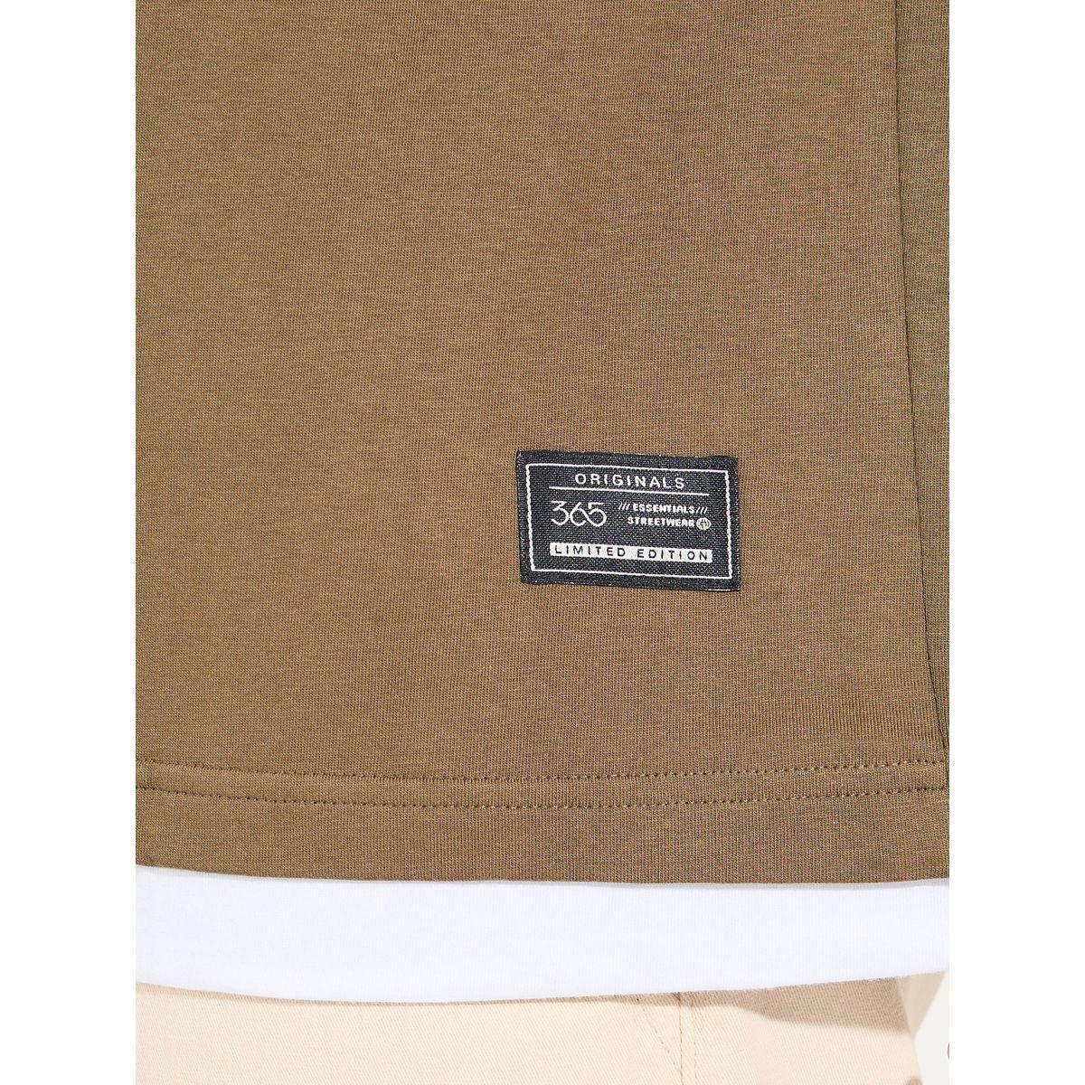 Styli Contrast Panel Oversized T-Shirt with Badge Detail-men-clothing-tshirtsandpolos-tshirts-image-3