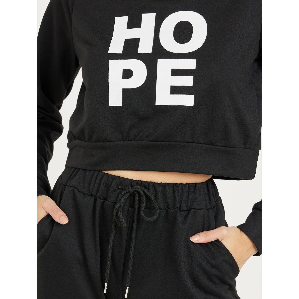 Styli Printed Crop Top & Joggers Co-Ord-women-clothing-coordsets-image-4