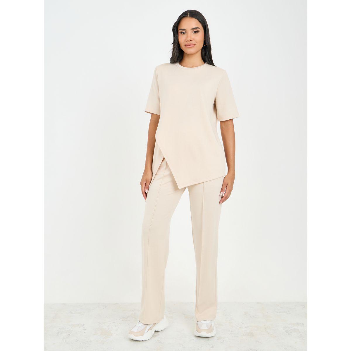 طقم منسق من ( بنطال + تيشيرت )-women-clothing-coordsets-image-1