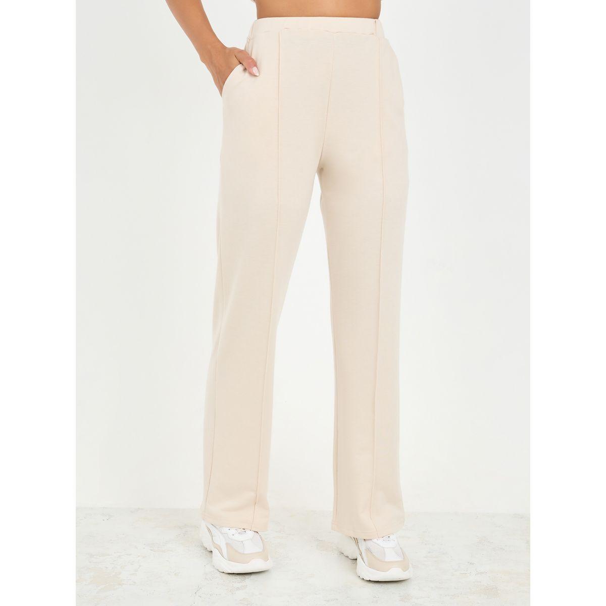 Styli Asymmetrical Hem T-Shirt & Straight Fit Pintuck Detail Pant Co-Ord-women-clothing-coordsets-image-4
