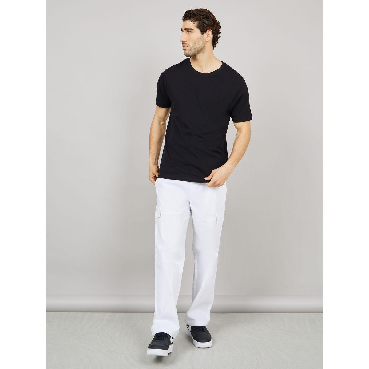 Styli Badge Detail Popcorn Knit Regular Fit T-Shirt-men-clothing-tshirtsandpolos-tshirts-image-2