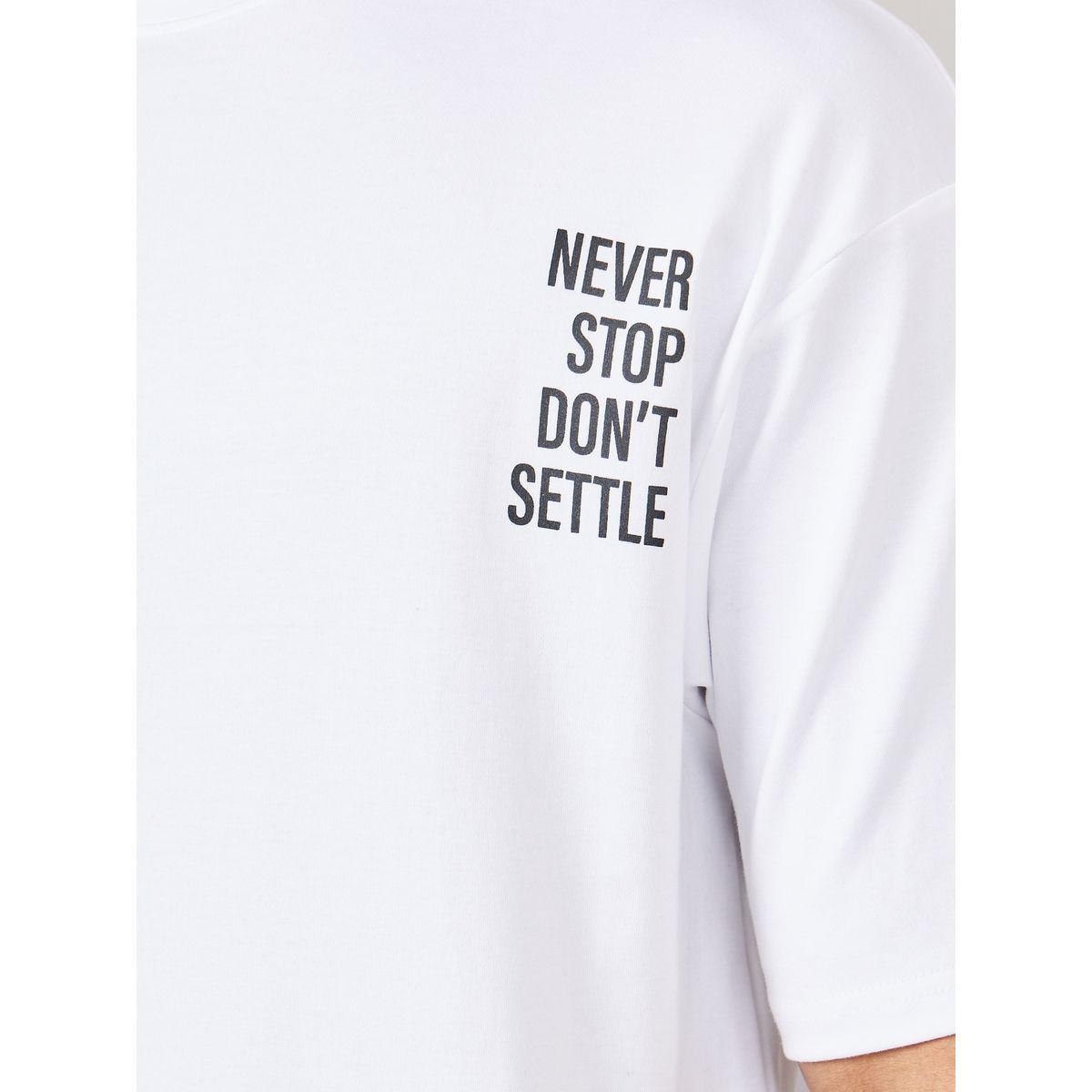 Styli Streetwear Front and Black Slogan Print Oversized Interlock T-Shirt-men-clothing-tshirtsandpolos-tshirts-image-4