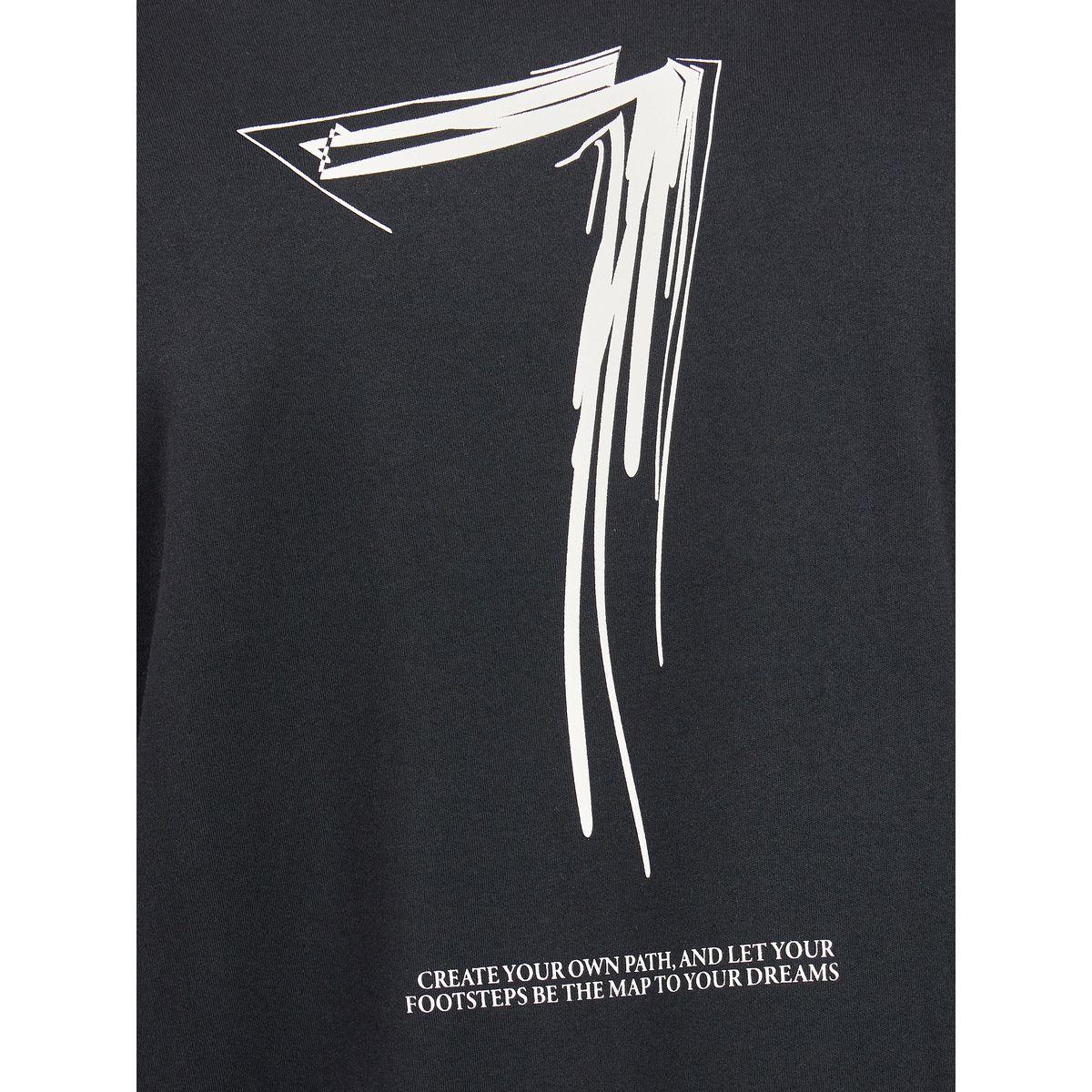 Styli Oversized Varsity Back Print T-shirt and Open Hem Relaxed Jogger Interlock Co-ords Set-men-clothing-coordsets-image-5