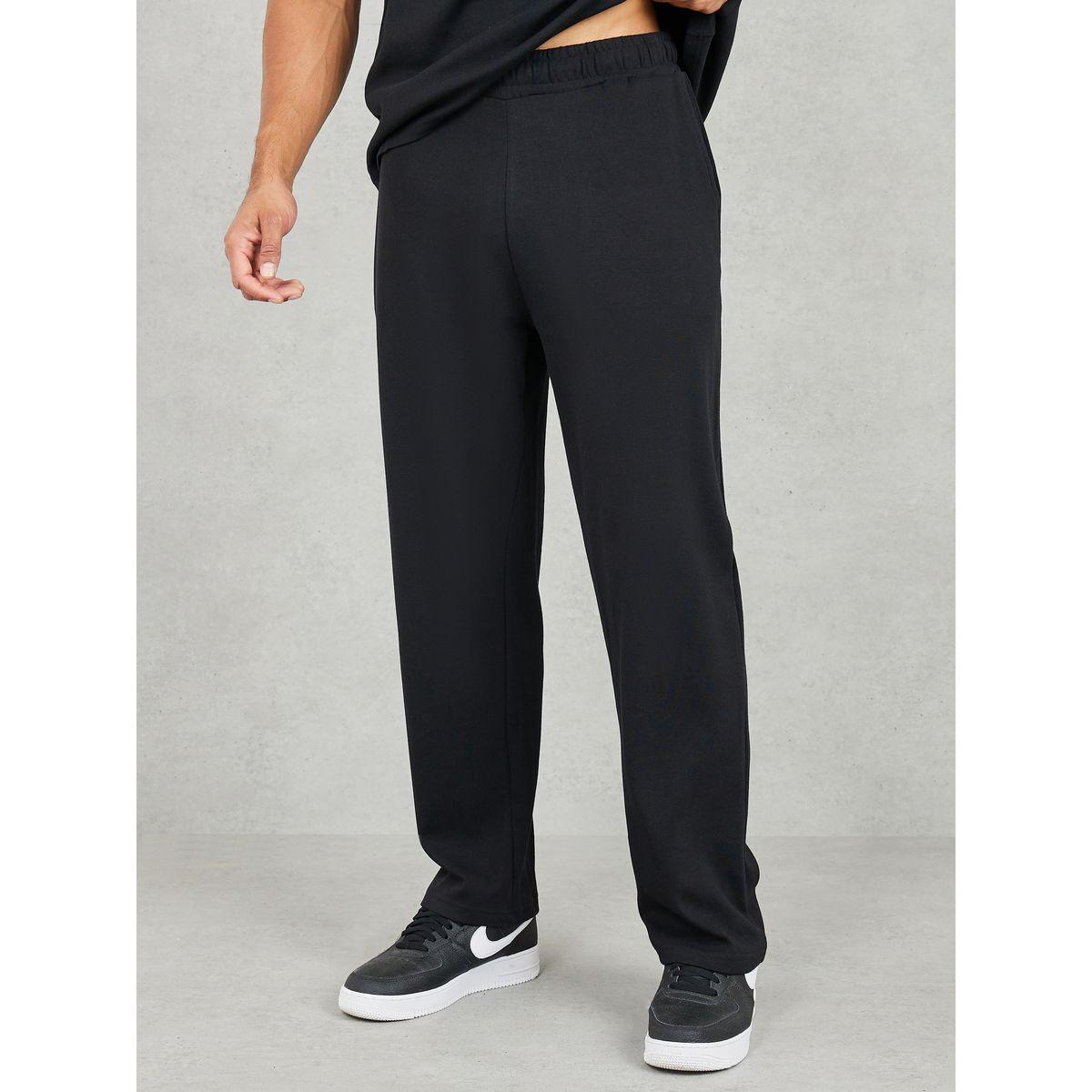 Styli Oversized Varsity Back Print T-shirt and Open Hem Relaxed Jogger Interlock Co-ords Set-men-clothing-coordsets-image-6