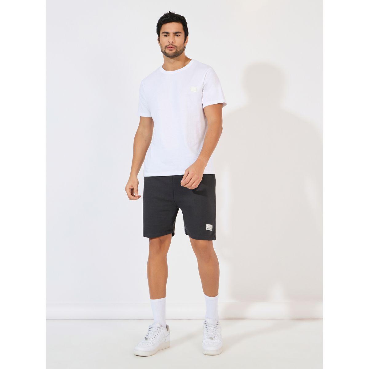 شورت تيري بقصة عادية مع شارة-men-clothing-bottoms-shorts-image-2
