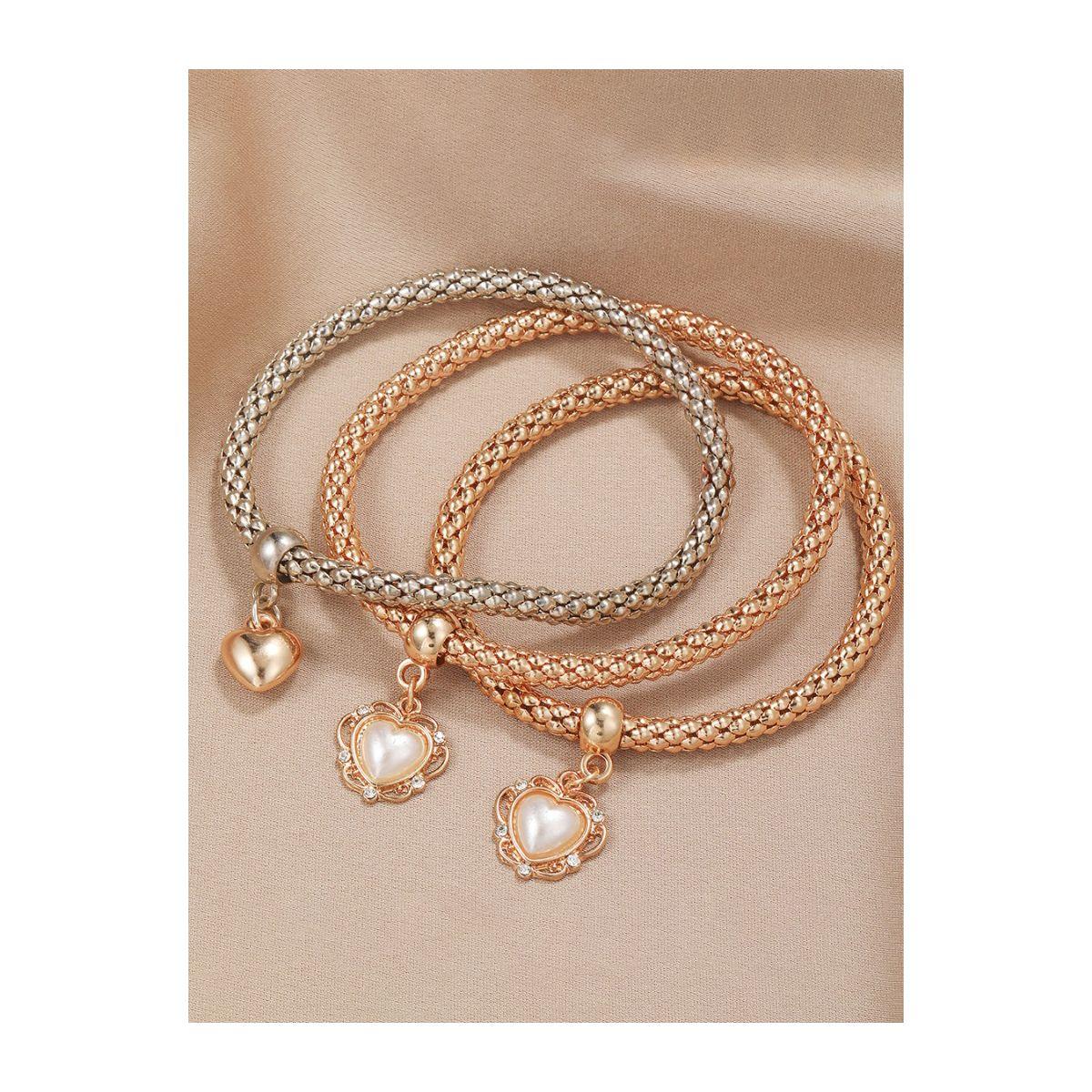 مجموعة من 3 أساور يد عصرية-women-watchesandjewellery-jewellery-banglesandbracelets-image-1