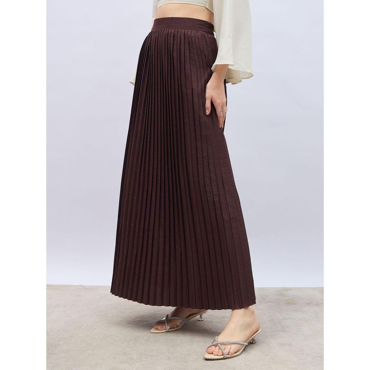 Styli Pleated Flared Maxi Skirt-women-clothing-bottoms-skirts-image-3