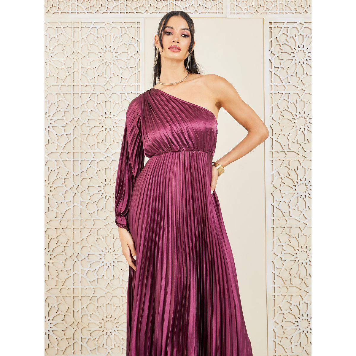 فستان طويل مزين بكسرات وكتف واحد-women-clothing-dresses-image-2