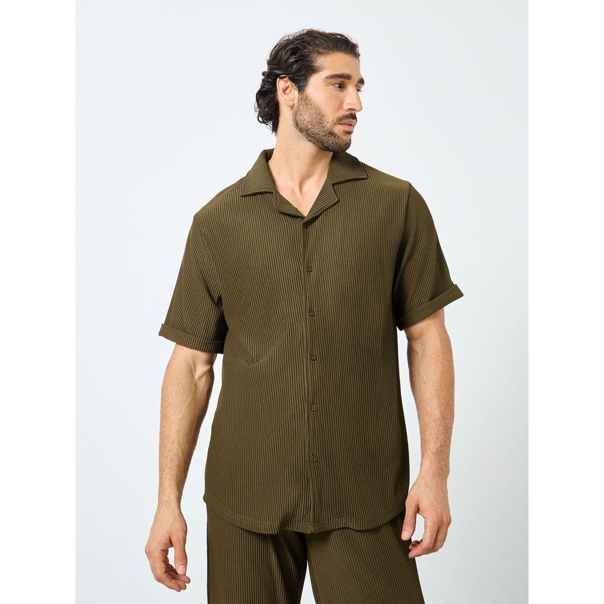 Styli Textured Ribbed Knit Relaxed Fit Shirt and Pants Co-Ords-men-clothing-coordsets-image-2