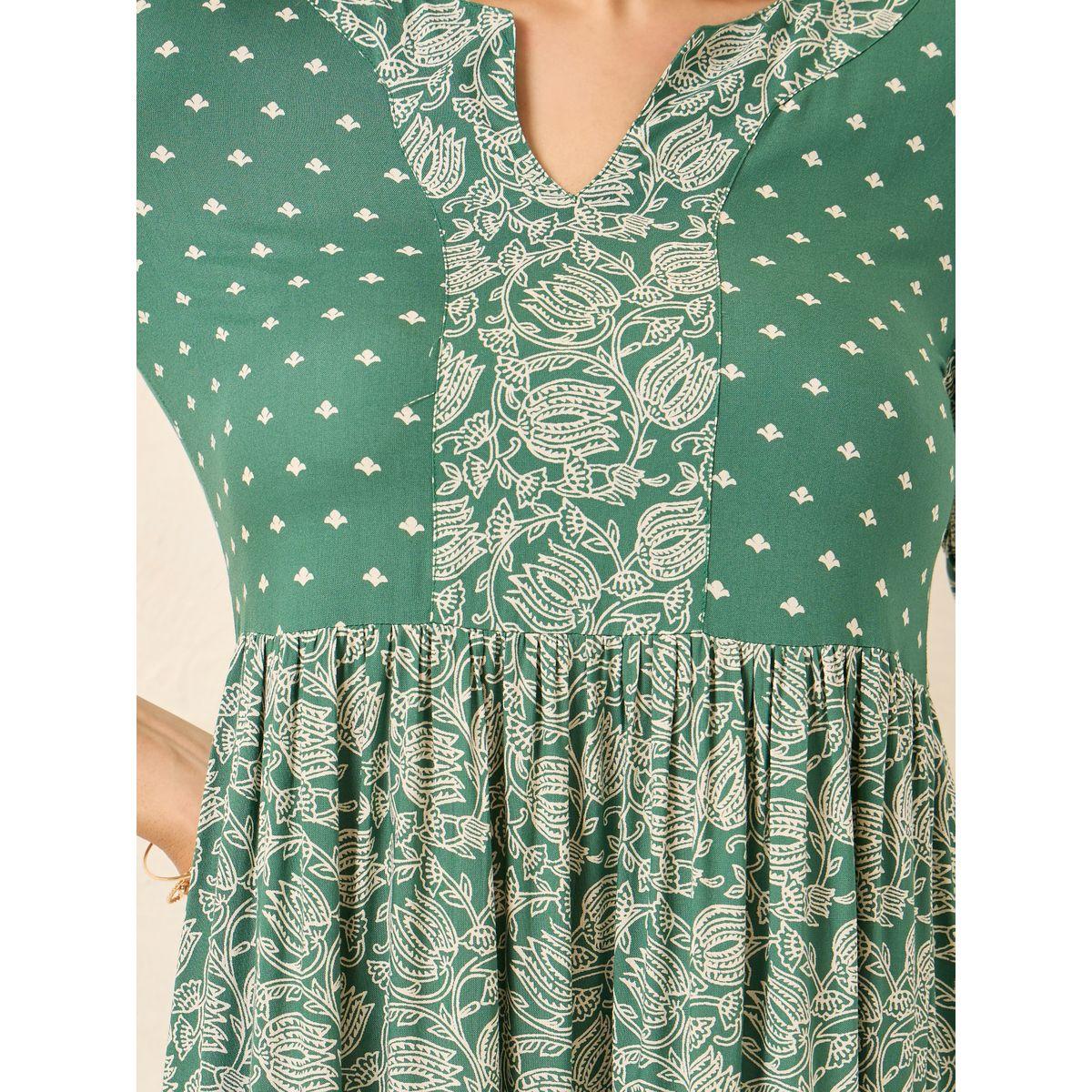 Styli All Over Print V Neck Tiered Maxi Dress-women-clothing-dresses-image-3