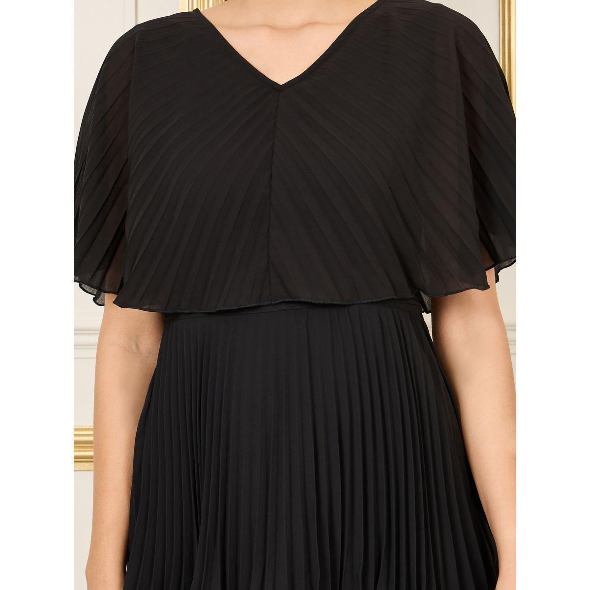 Styli Pleated Cape Sleeves Layered Tiered Maxi Dress-women-clothing-dresses-image-3