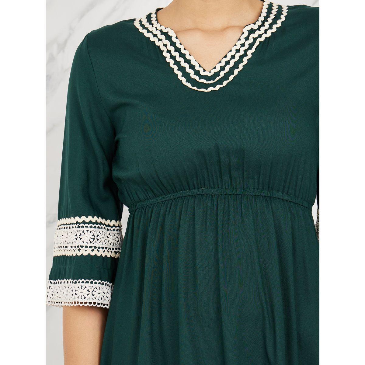 فستان طويل بتفاصيل مُطرّزة بدانتيل-women-clothing-dresses-image-3