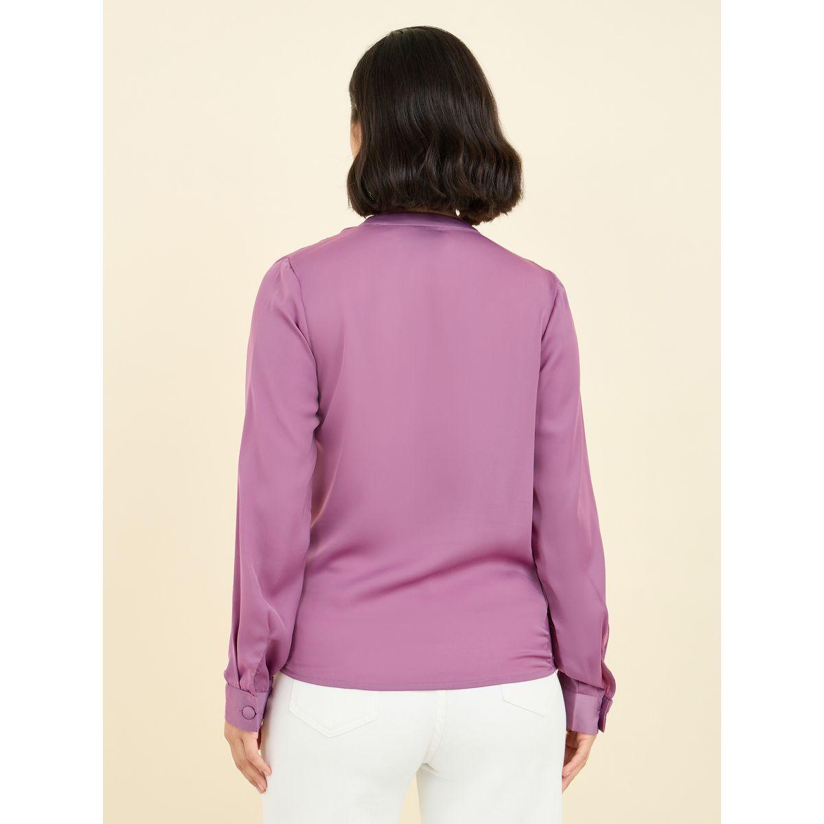 بلوزة بنمط لف وكسرات مع تفاصيل ازرار-women-clothing-shirtsandblouses-blouses-image-4