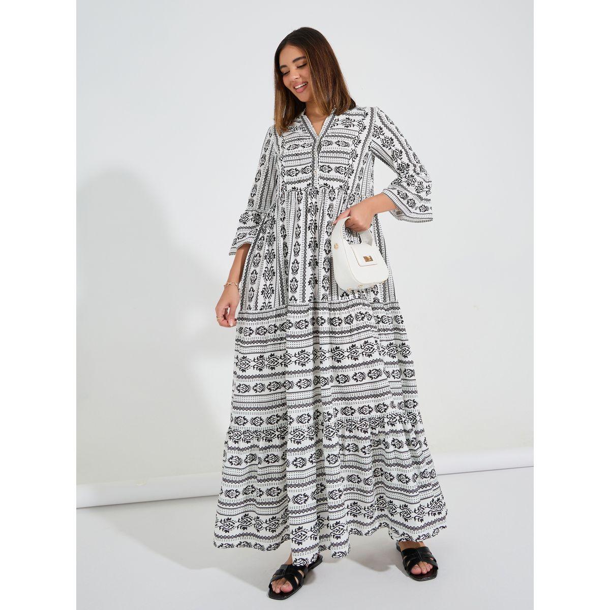 فستان طويل مطبع بالكامل مع اكمام بنمط جرس-women-clothing-dresses-image-2