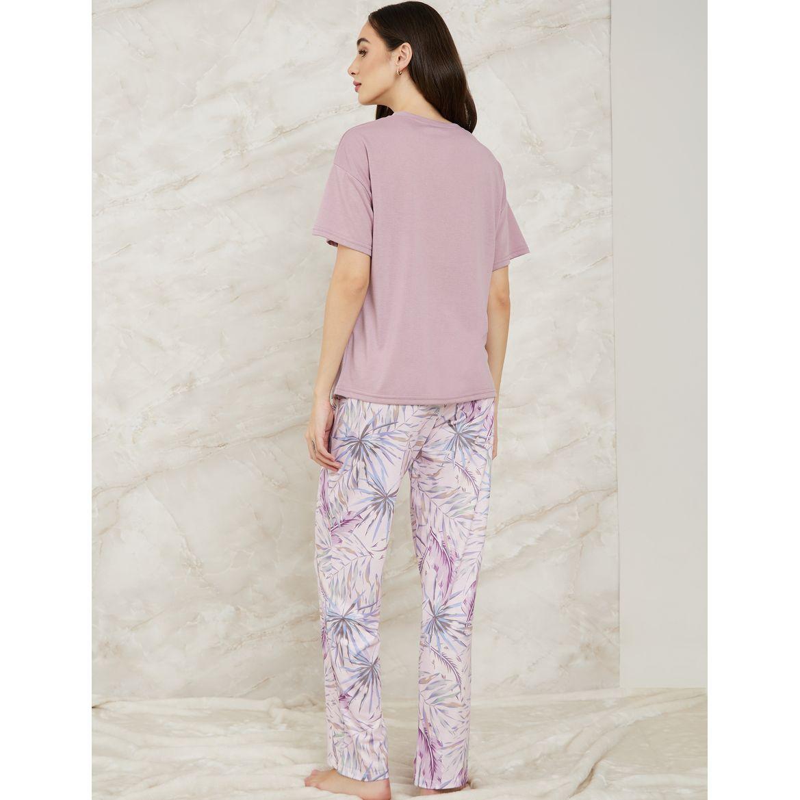 Styli Unwind Leafy Palm Pocket T-Shirt & Pyjama Set-women-clothing-nightwear-pyjamas-longsets-image-7
