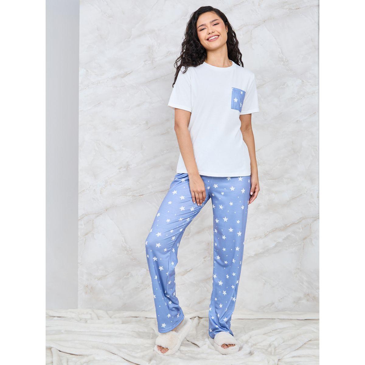 Styli Unwind Ditsy Star Print Pocket T-Shirt & Pyjama Set-women-clothing-nightwear-pyjamas-longsets-image-1