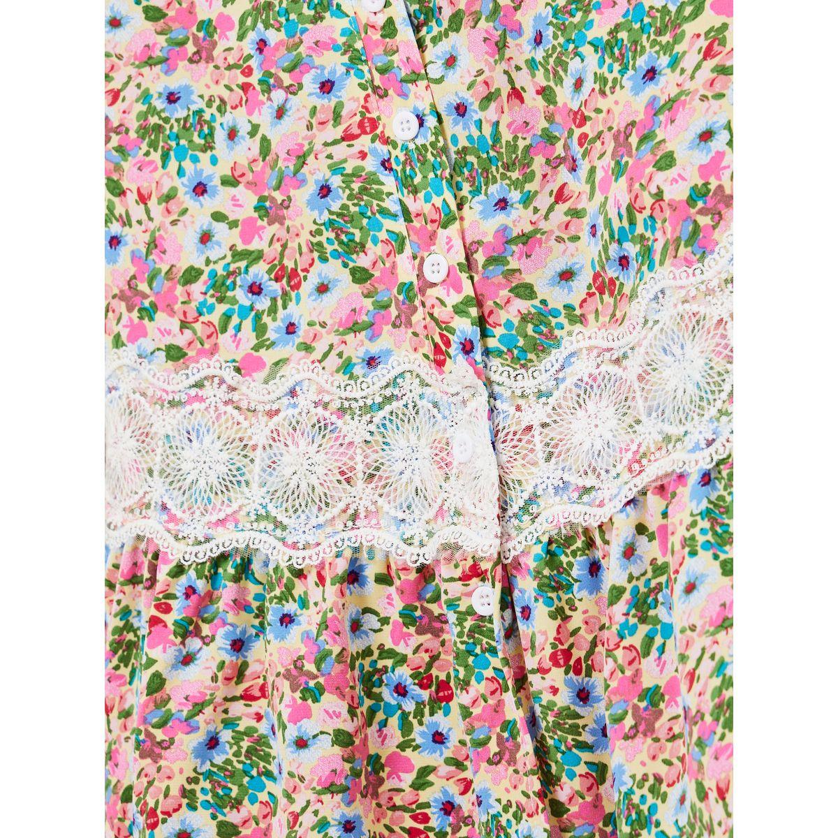 Styli Lace Insert Floral Print A-Line Midi Dress-women-clothing-dresses-image-4