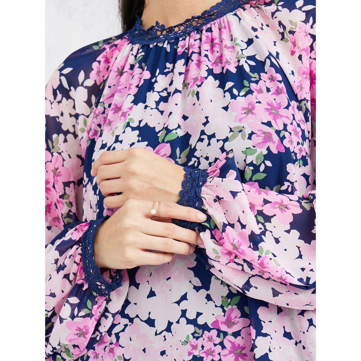 فستان طويل مطبع بزهور وتفاصيل دانتيل-women-clothing-dresses-image-3