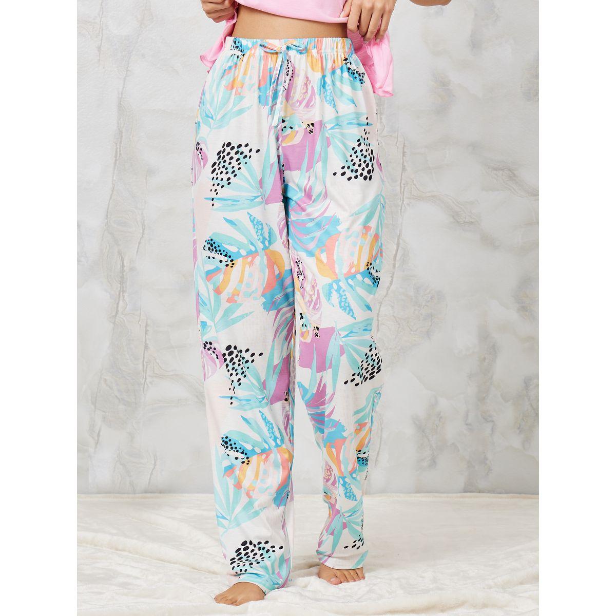 Styli Unwind Ruffle Hem Vest & Tropical Palm Pyjama Set-women-clothing-nightwear-pyjamas-longsets-image-4